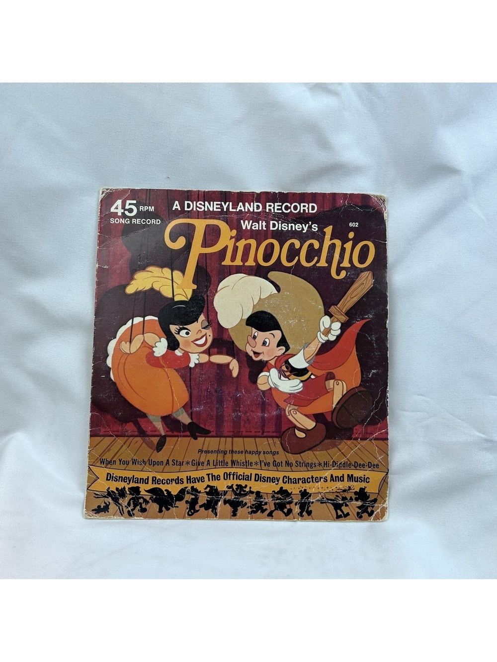 Walt Disney’s Pinocchio Vintage 7" 45 LP Disneyland Records 1975